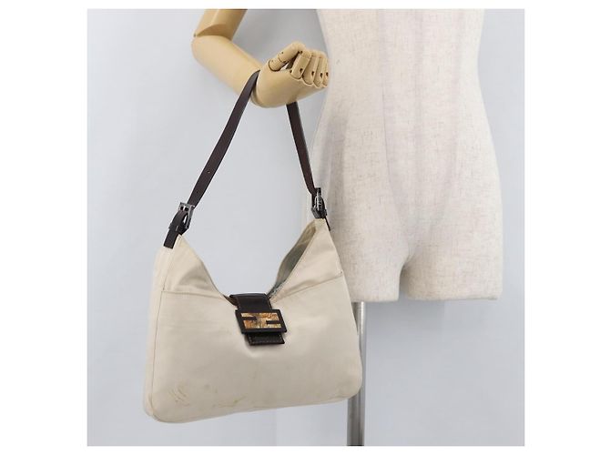 FENDI Mamma Baguette Shoulder Bag Canvas White Silver - vista 25