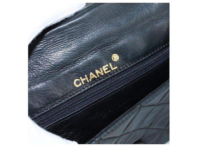 CHANEL Chain Shoulder Bag Leather Black CC - vista 19