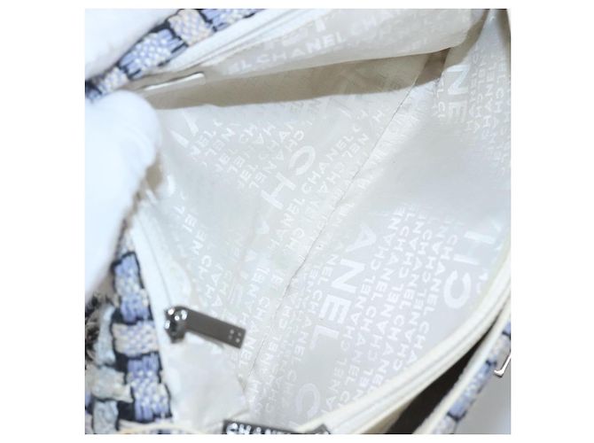 CHANEL Bolso de hombro con cadena de tweed azul CC - vista 11