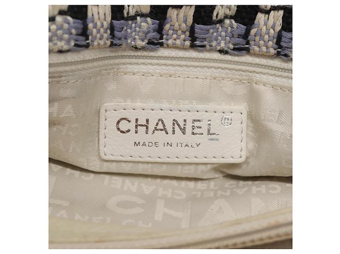 CHANEL Bolso de hombro con cadena de tweed azul CC - vista 17