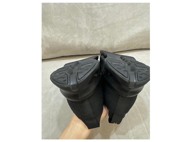 Loewe Schwarze Mesh-Sneaker mit Logo - Ansicht 12
