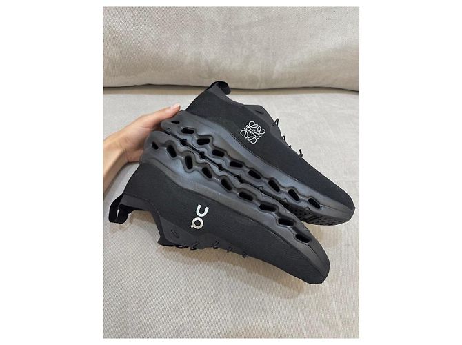 Loewe Schwarze Mesh-Sneaker mit Logo - Ansicht 3