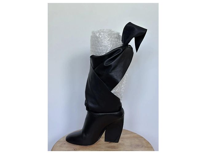 Stivali Dior in pelle nera con risvolto Nero - vista 2