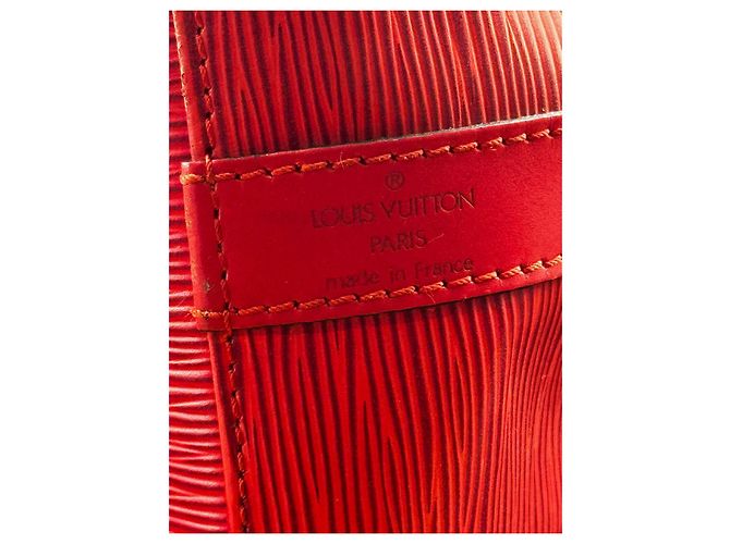 Noe Borsa a secchiello Louis Vuitton Noé in pelle Epi rossa Rosso - vista 9
