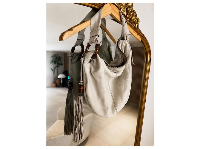 Gucci Bolso de mano de cuero blanco con flecos y detalles de bambú - vista 3
