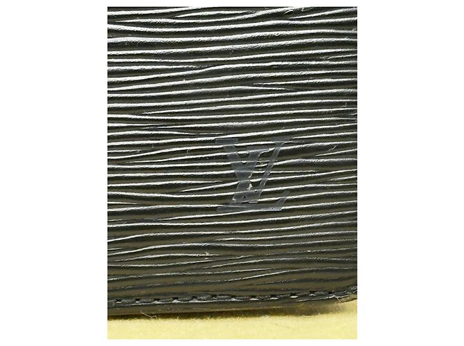Pochette Louis Vuitton Epi Noe Nero - vista 3