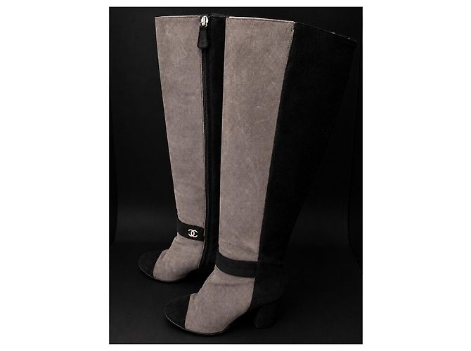 Botas altas Chanel de ante y cuero Negro Beige - vista 4