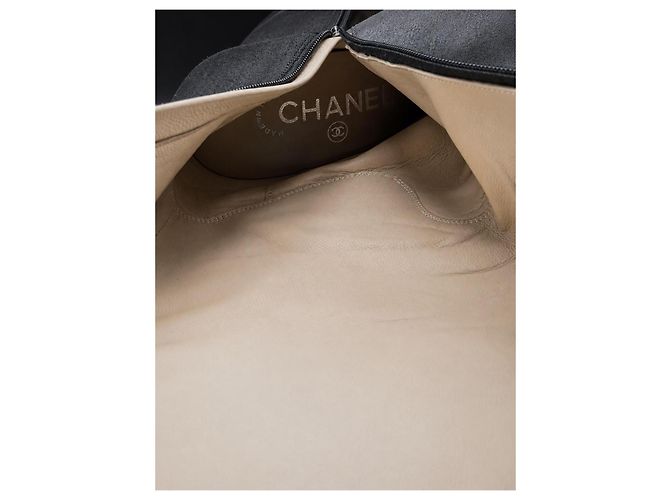 Botas altas Chanel de ante y cuero Negro Beige - vista 5