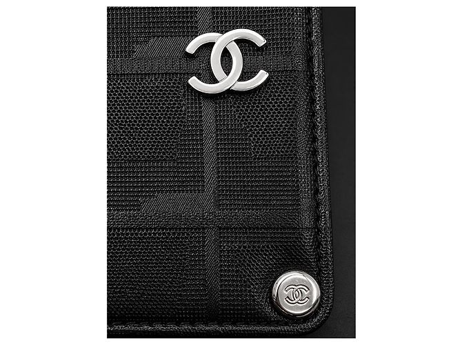 Chanel Black Quilted Leather Wallet - view 9