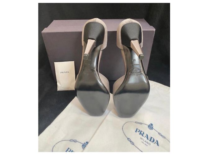 Prada grey leather pumps - view 10