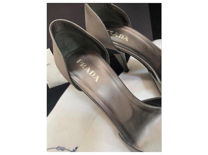 Prada grey leather pumps - view 12