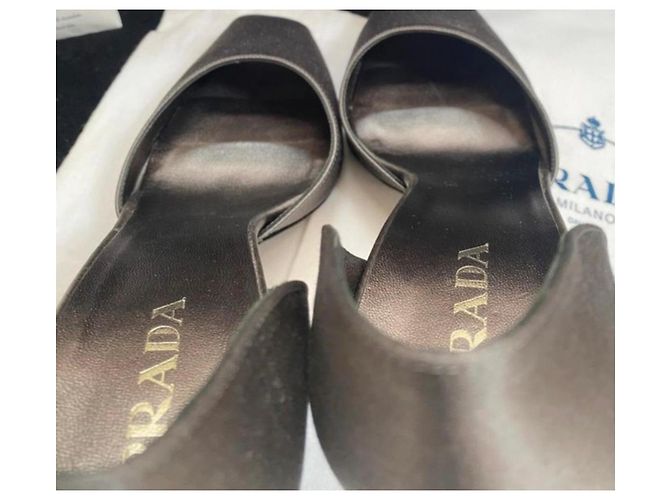 Prada grey leather pumps - view 13