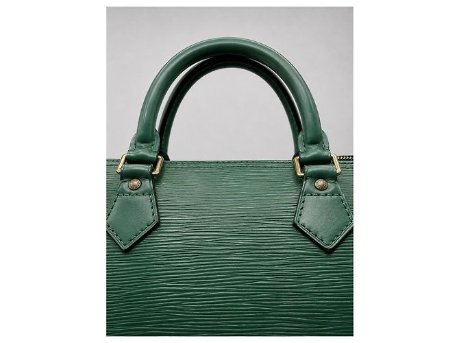 Louis Vuitton Borsa Speedy 30 in pelle Epi verde - vista 7