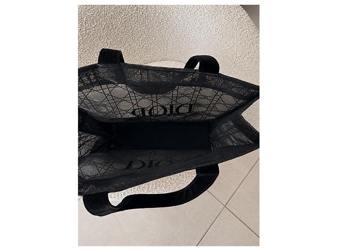 Dior Cannage Borsa Tote in Velluto Nero - vista 5