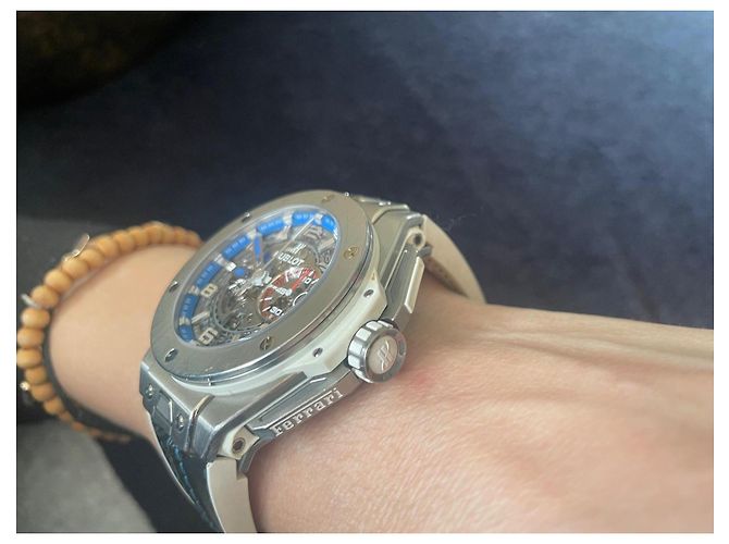 Reloj Automático Hublot Big Bang Ferrari Special Edition Titanium Blanco Azul Verde Naranja Gris - vista 4