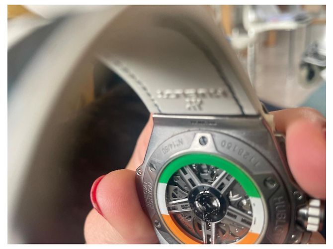Reloj Automático Hublot Big Bang Ferrari Special Edition Titanium Blanco Azul Verde Naranja Gris - vista 6