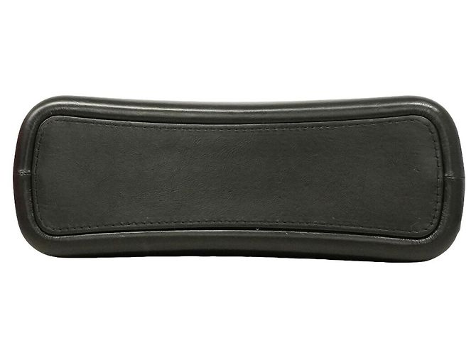 Bolsa de Ombro Chanel Gabrielle Preto - vista 3