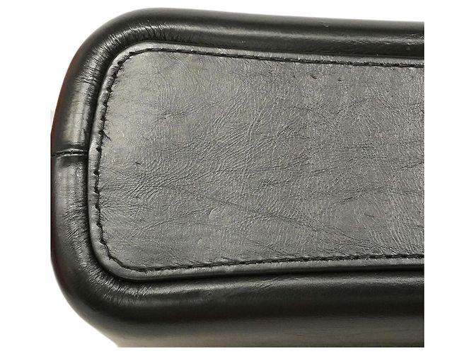 Bolsa de Ombro Chanel Gabrielle Preto - vista 6