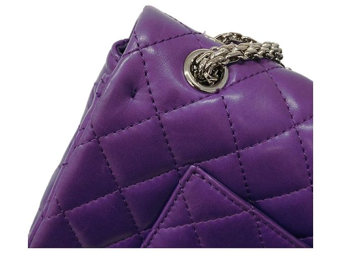 Borsa a tracolla Chanel in pelle d'agnello viola Porpora - vista 7