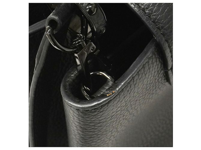 Borsa Louis Vuitton Capucines BB Nero - vista 7
