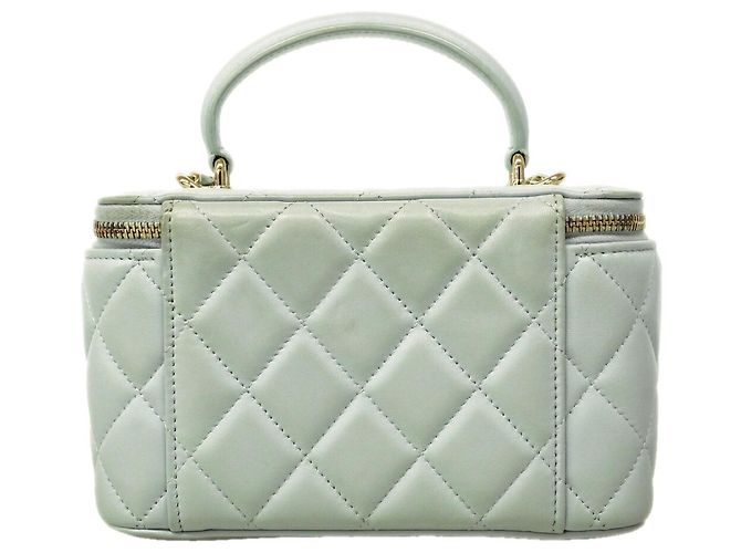 Borsa a tracolla con catena Chanel Matelassé Blu chiaro - vista 13
