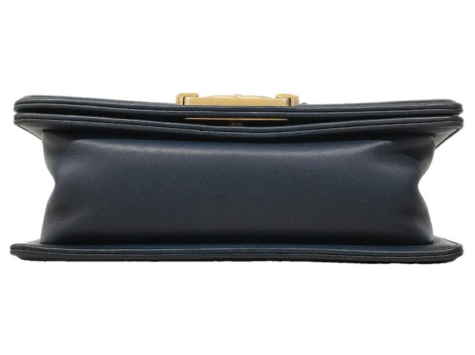 Borsa a tracolla Chanel Boy Chain Blu navy - vista 3