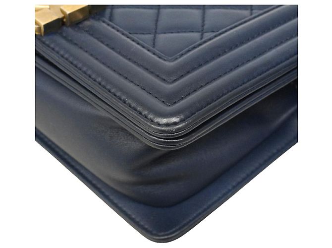 Borsa a tracolla Chanel Boy Chain Blu navy - vista 6