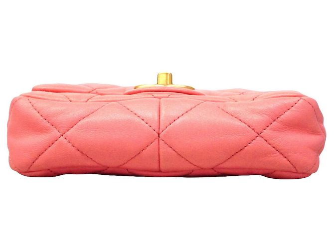 Borsa a tracolla Chanel Matelassé con catena in pelle d'agnello rosa - vista 3