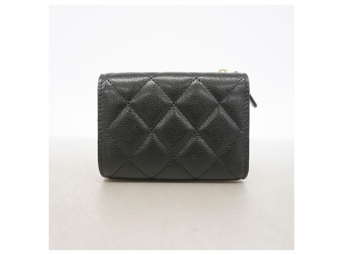 Cartera Chanel Matelassé Tri-fold Negro - vista 6