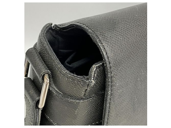 Louis Vuitton Taiga Roman GM Schultertasche Grau - Ansicht 7
