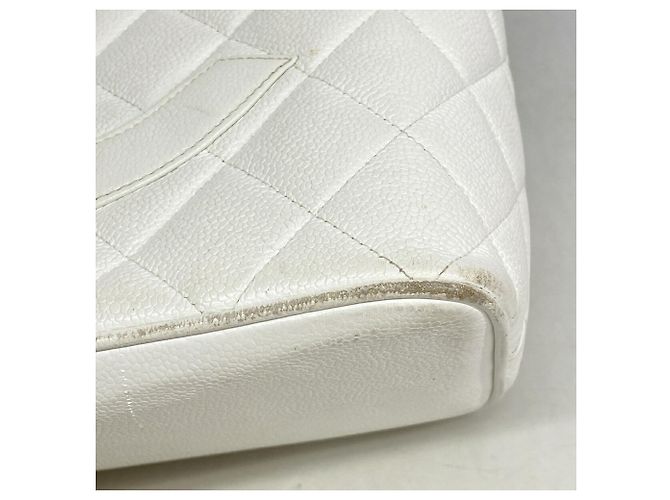 Saco Tote Chanel em couro de bezerro grão branco - vista 6