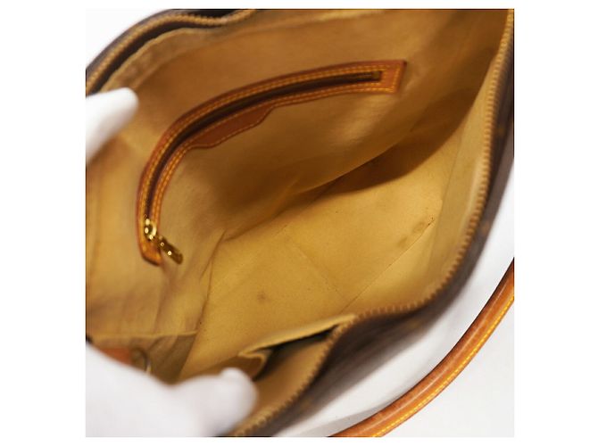 Borsa a tracolla Louis Vuitton Monogram Looping GM Marrone - vista 4