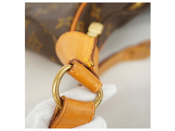 Borsa a tracolla Louis Vuitton Monogram Boulogne 30 Marrone - vista 6