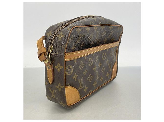 Borsa a tracolla Louis Vuitton Monogram Trocadero 27 Marrone - vista 2