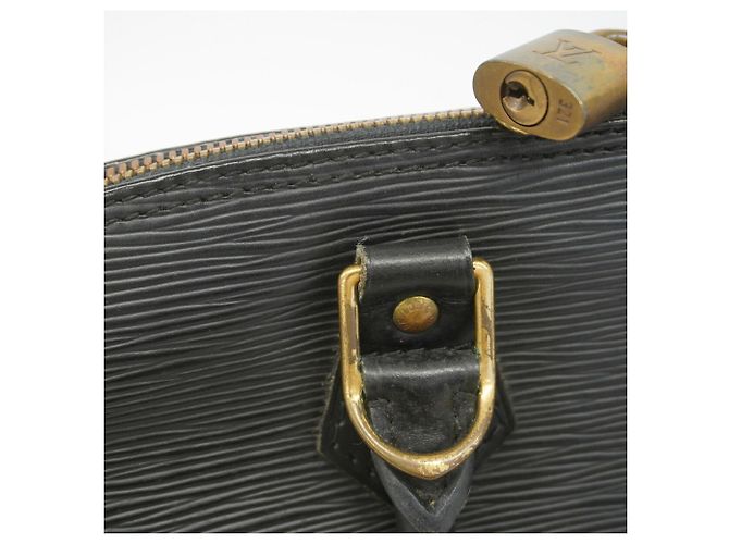 Bolsa Louis Vuitton Alma Epi Preto - vista 8