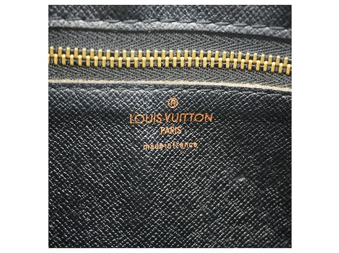 Borsa a tracolla Louis Vuitton Epi Trocadero 24 Nero - vista 5