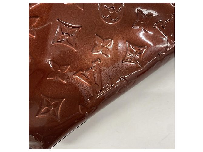 Borsa Louis Vuitton Vernis Wilshire PM Rosso - vista 8