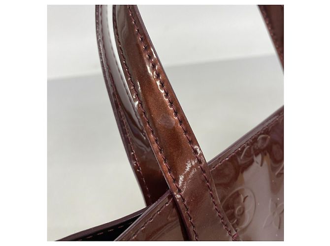 Borsa Louis Vuitton Vernis Wilshire PM Rosso - vista 9