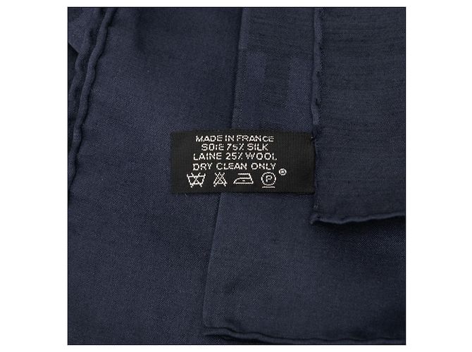 Stola Hermès Blue Faconnee Grand H Laine Silk Blu navy - vista 4