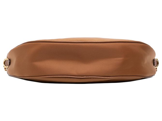 Bolsa Prada Demi Lune em Re-Nylon com acabamento em Saffiano marrom Camelo - vista 3