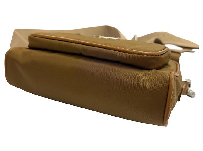 Prada Brown Re Nylon Travel Pocket Double Zip Crossbody Marrone Cachi - vista 3