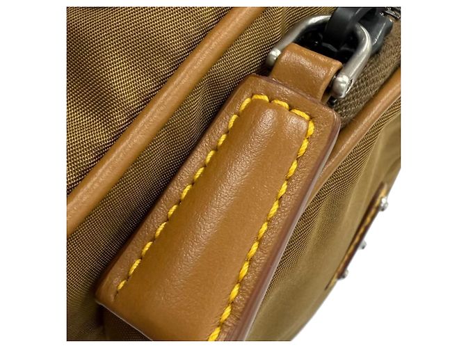 Prada Brown Re Nylon Travel Pocket Double Zip Crossbody Marrone Cachi - vista 9
