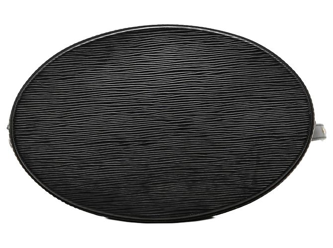 Louis Vuitton Black Epi Cluny Noir - vue 3