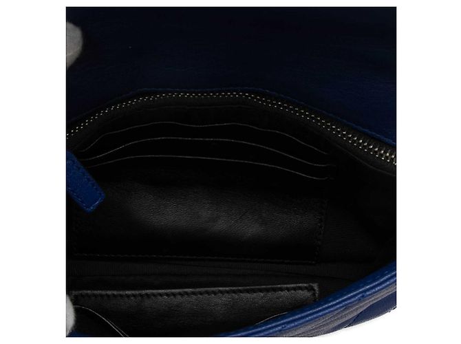 Borsa a catena classica monogramma in pelle di pecora chevron blu Baby Saint Laurent Blu scuro - vista 4