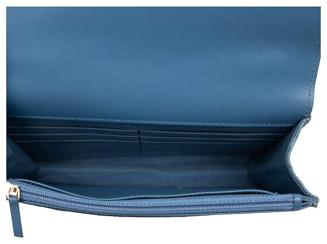 Chanel Blue Denim 19 Flap Wallet On Chain - vista 4