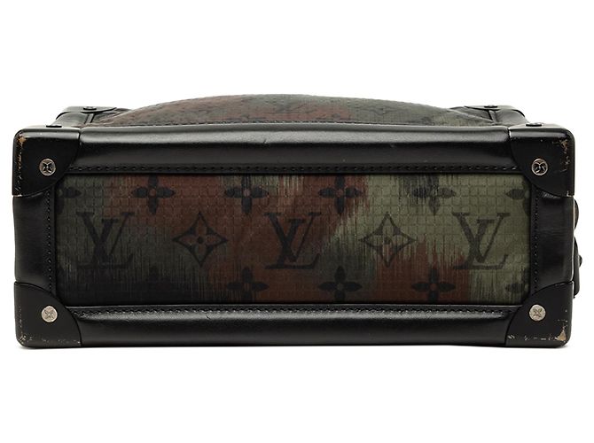 Louis Vuitton Soft Trunk aus Nylon Monogram Camouflage grün Olivgrün - Ansicht 3