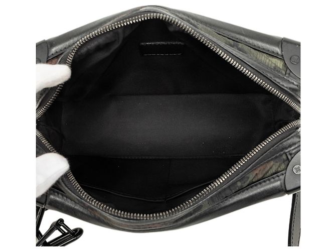 Louis Vuitton Soft Trunk aus Nylon Monogram Camouflage grün Olivgrün - Ansicht 4