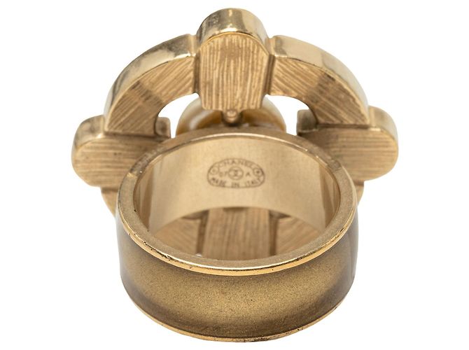 Anello Chanel in perle sintetiche, smalto floreale e logo placcato oro D'oro - vista 3