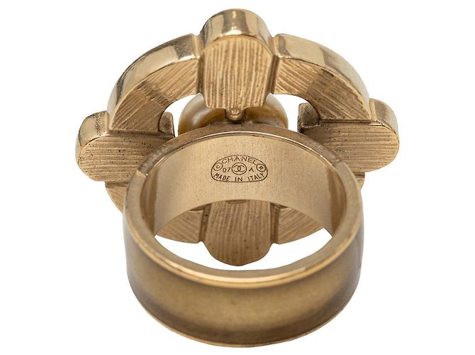 Anello Chanel in perle sintetiche, smalto floreale e logo placcato oro D'oro - vista 4
