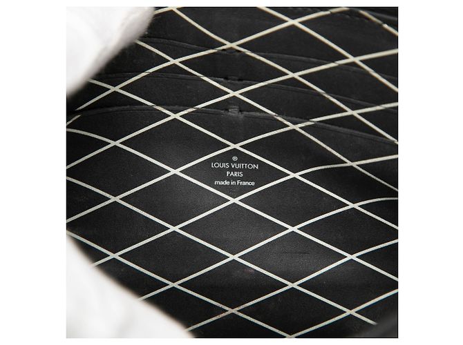 Portafoglio a catena Louis Vuitton Black Epi Trunk Nero - vista 5
